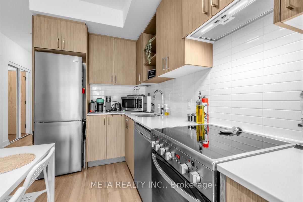 50 George Butchart Drive, Unit 108 - Photo 10