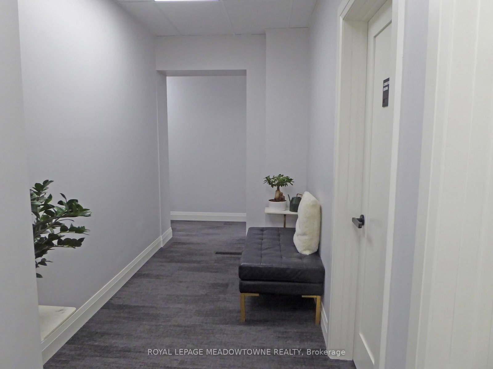 37 Main Street S, Unit E - Photo 6