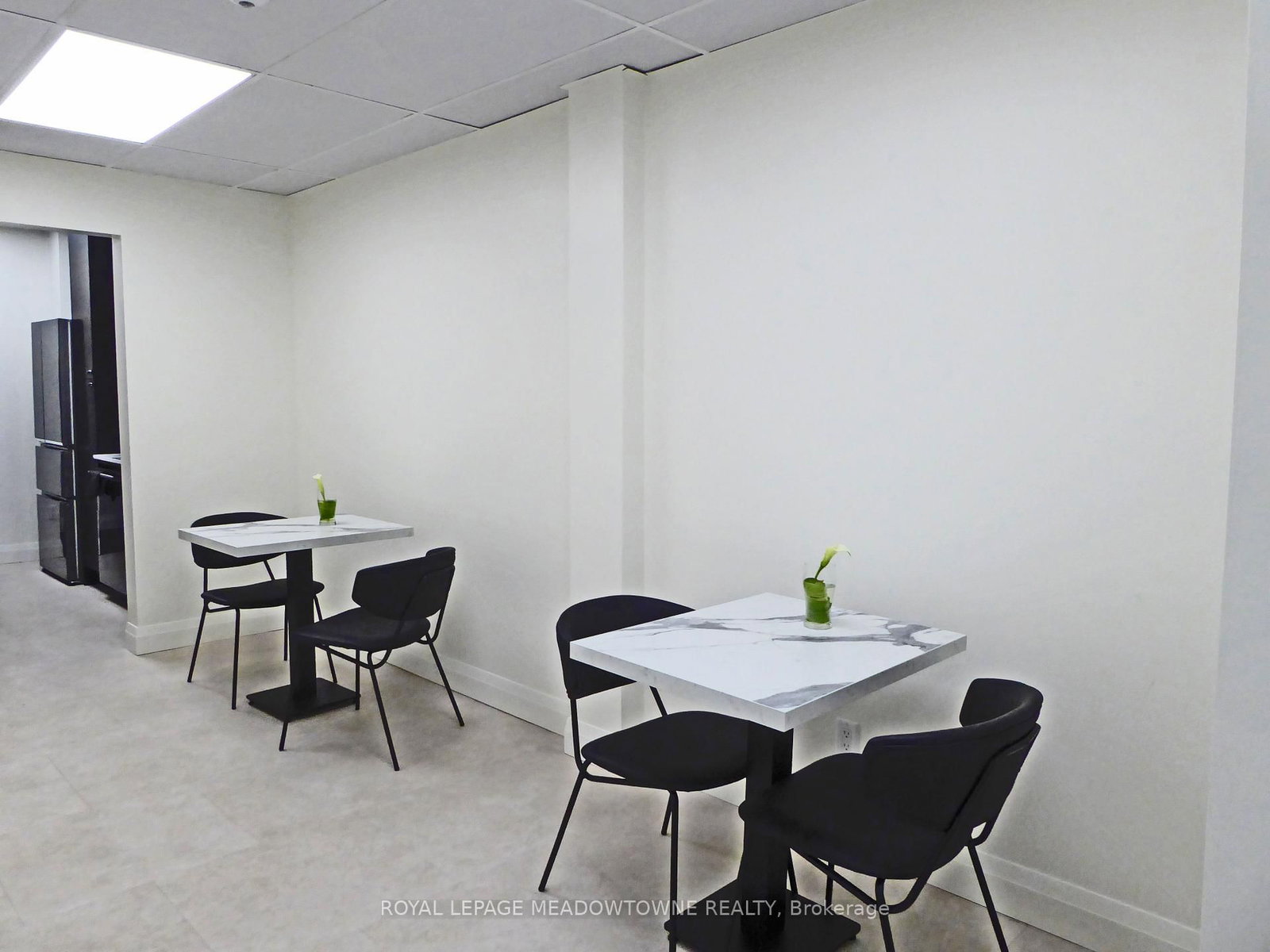 37 Main Street S, Unit E - Photo 8