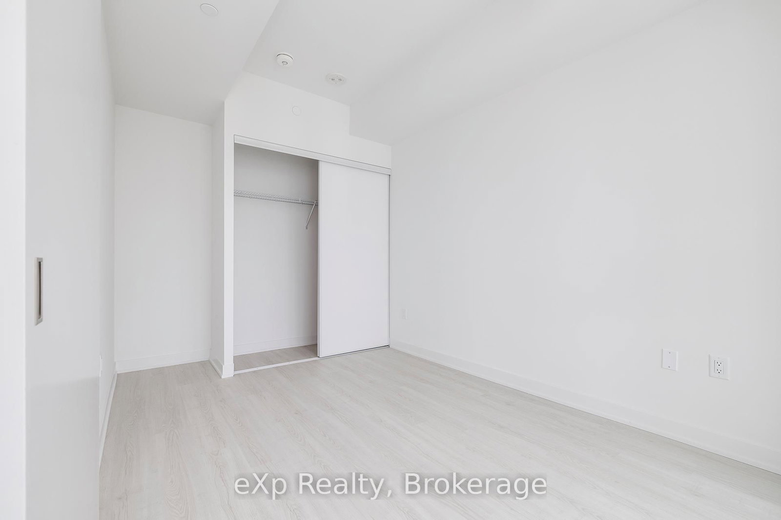 3883 QUARTZ Road, Unit 3912 - Photo 5