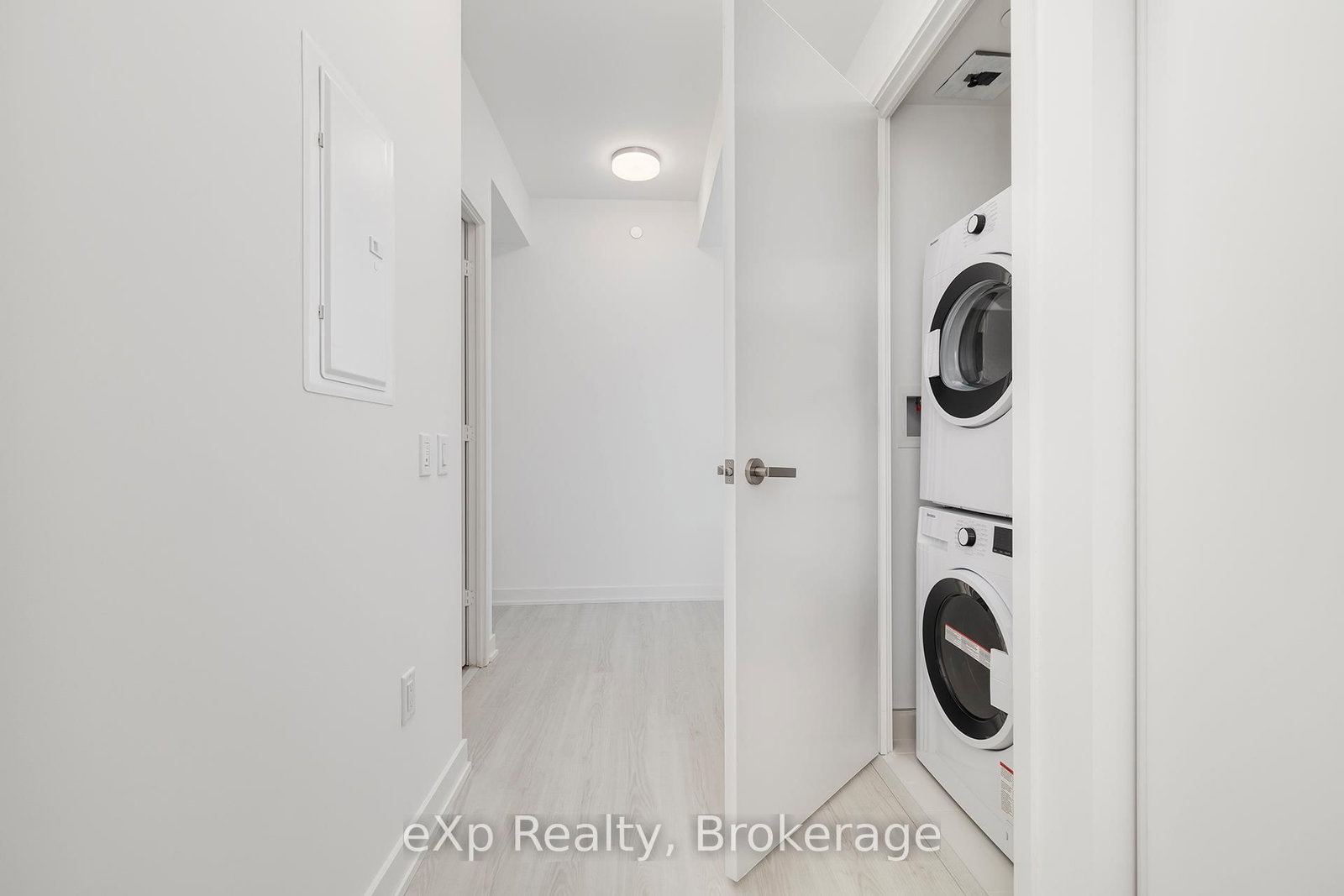 3883 QUARTZ Road, Unit 3912 - Photo 9