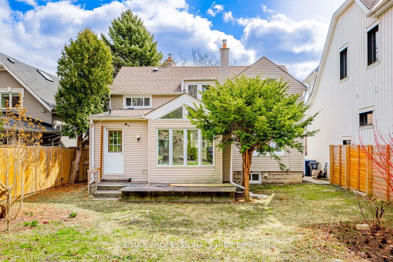 228 The Kingsway - Photo 31