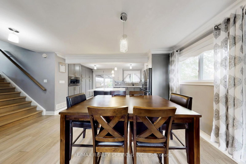 53 Geneva Brampton,ON L6S 1K7 — Photo 12