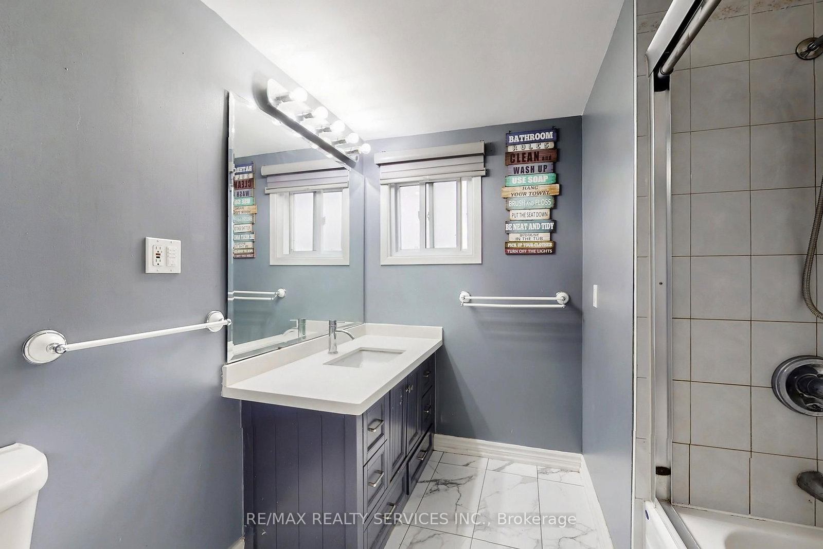 Detached House for sale at 53 Geneva Crescent, Brampton, Ontario, L6S 1K7 - Northgate - MLS: W13018422