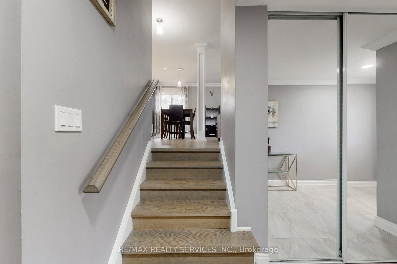 Detached House for sale at 53 Geneva Crescent, Brampton, Ontario, L6S 1K7 - Northgate - MLS: W13018422