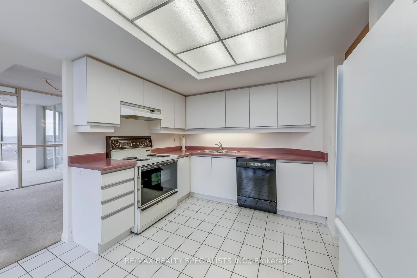 55 Kingsbridge Garden Circle • #1002 • Mississauga, ON photo 25
