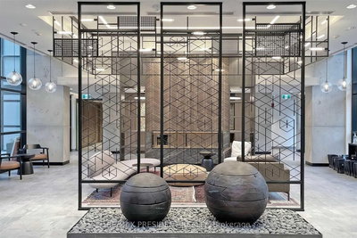 722-251 Manitoba Street, Toronto, Ontario image-0-3