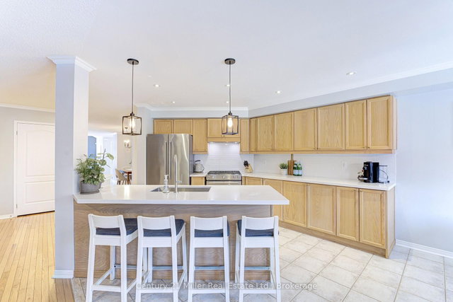 2142 Meadowglen Drive