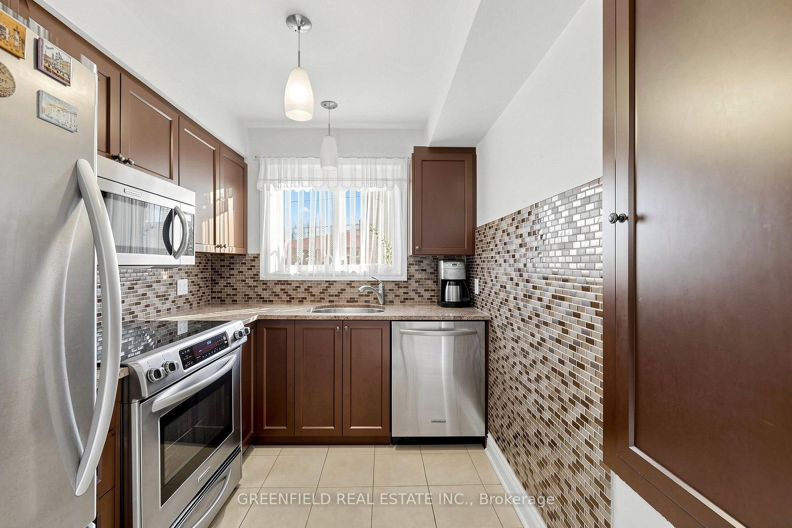 87 Mulholland Avenue - Photo 10