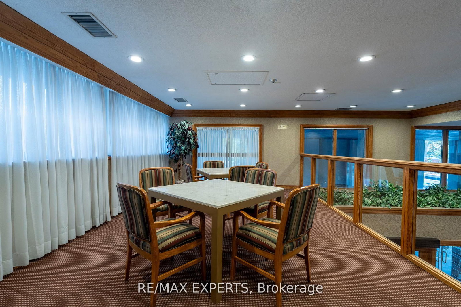 40 Richview Road, Unit 1103 - Photo 6