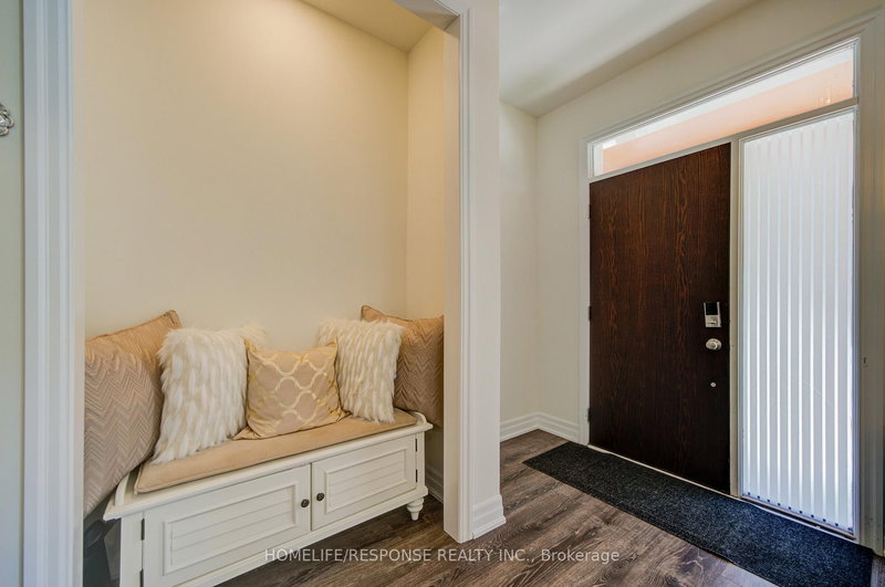 31 - 3023 Creekshore Common, Oakville, L6M 1L8 | Image 3