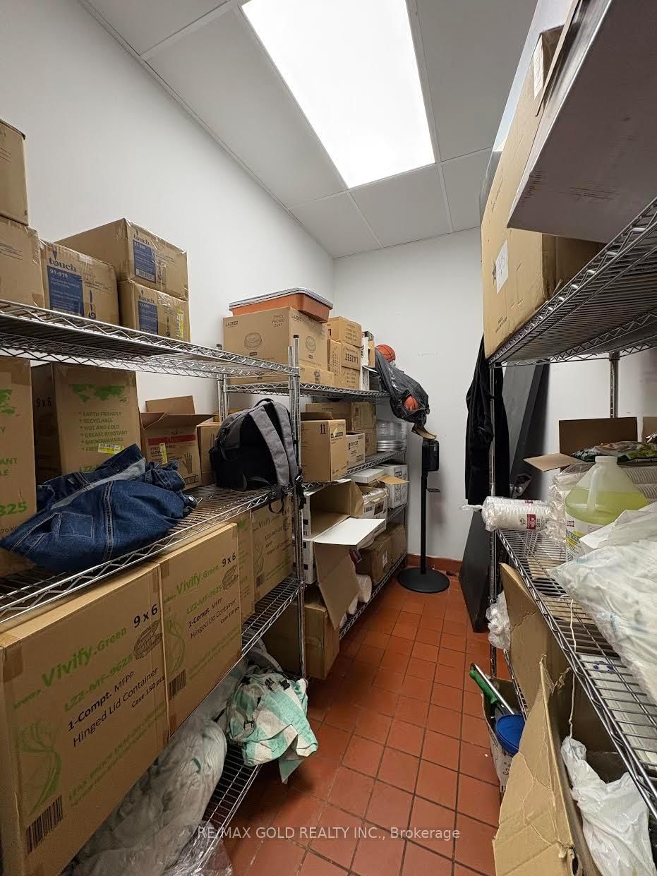 573 Rogers Road, Unit 4 - Photo 12