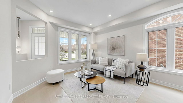 7146 Baskerville Run