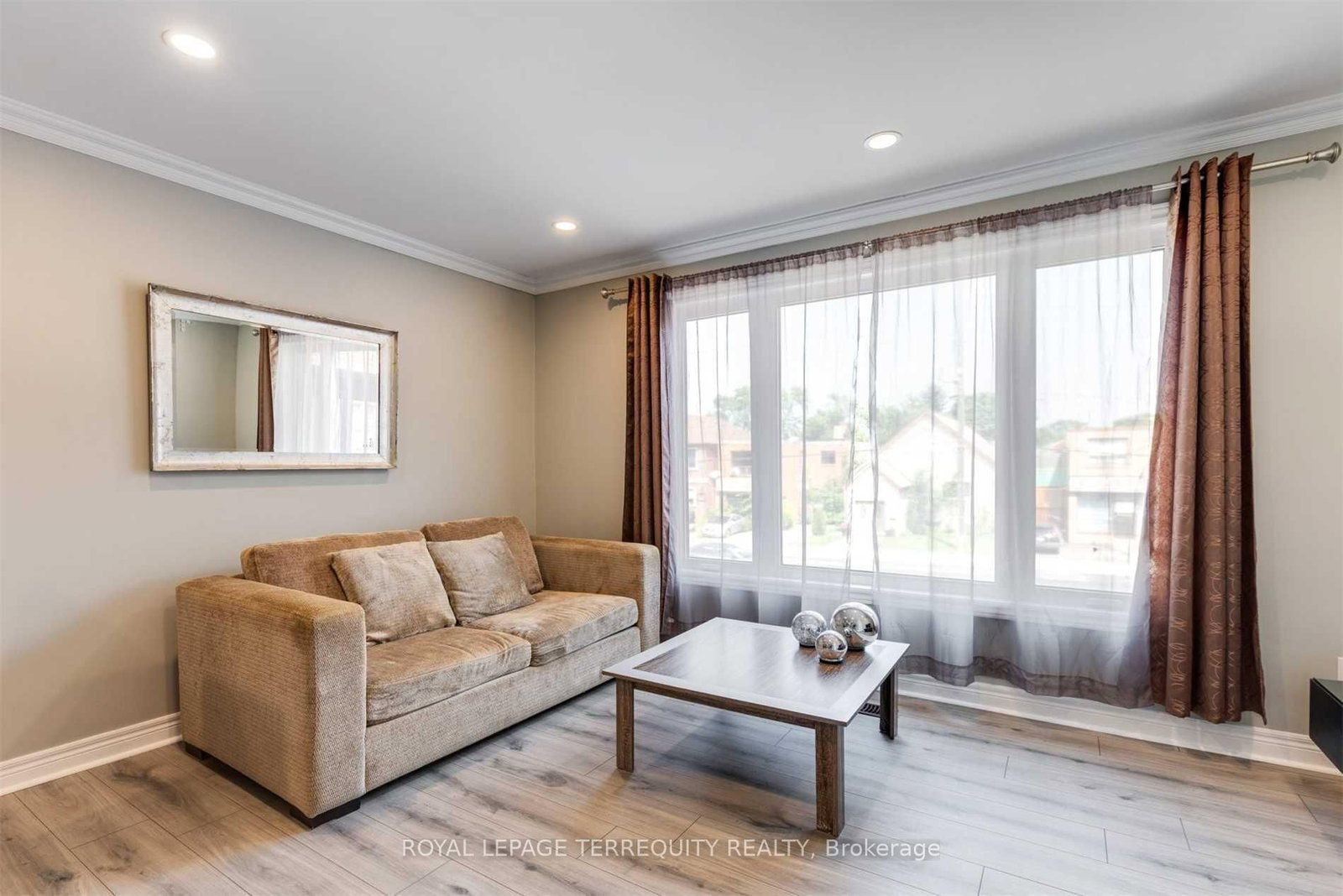 26A Scarlett Road, Unit Upper - Photo 5