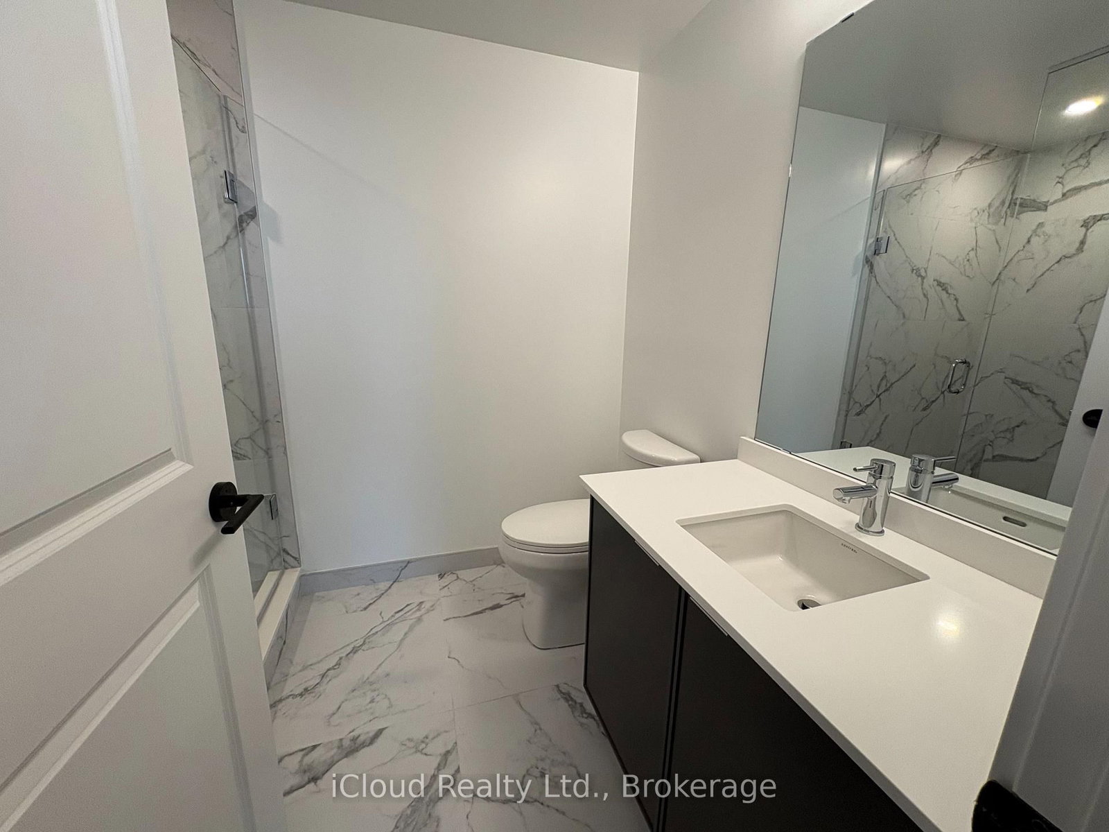 2075 Lakeshore Road, Unit 908 - Photo 22