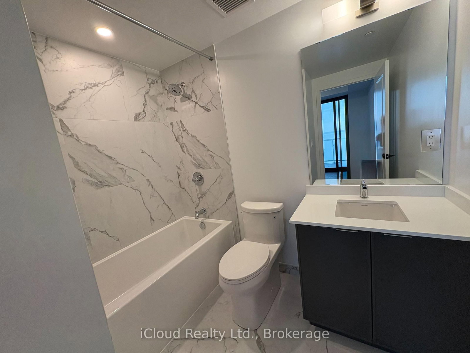 2075 Lakeshore Road, Unit 908 - Photo 24