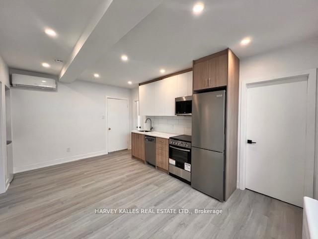 2 - 1982 Eglinton Ave W, Toronto, M6E 2J9 | Image 3