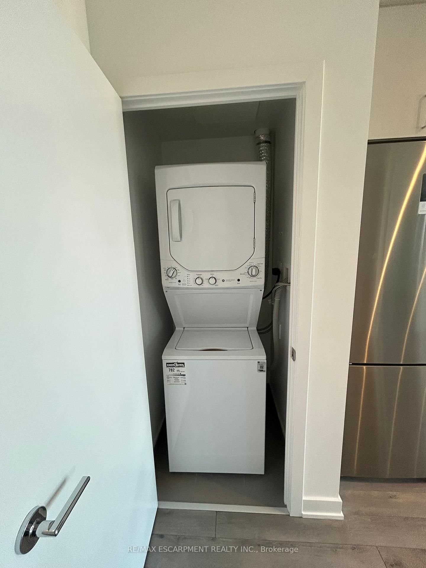 1005 Dundas Street E, Unit 333 - Photo 18