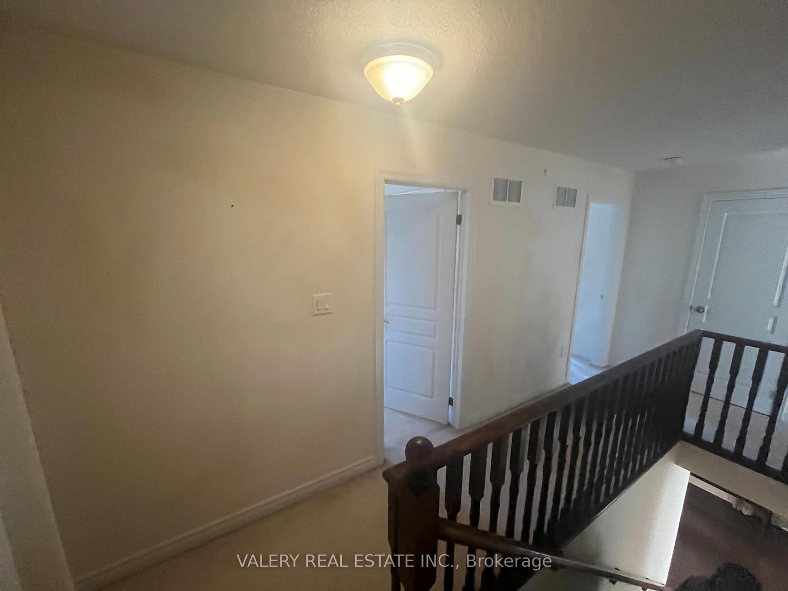 48 bellcrest Road, Unit 1 - Photo 10