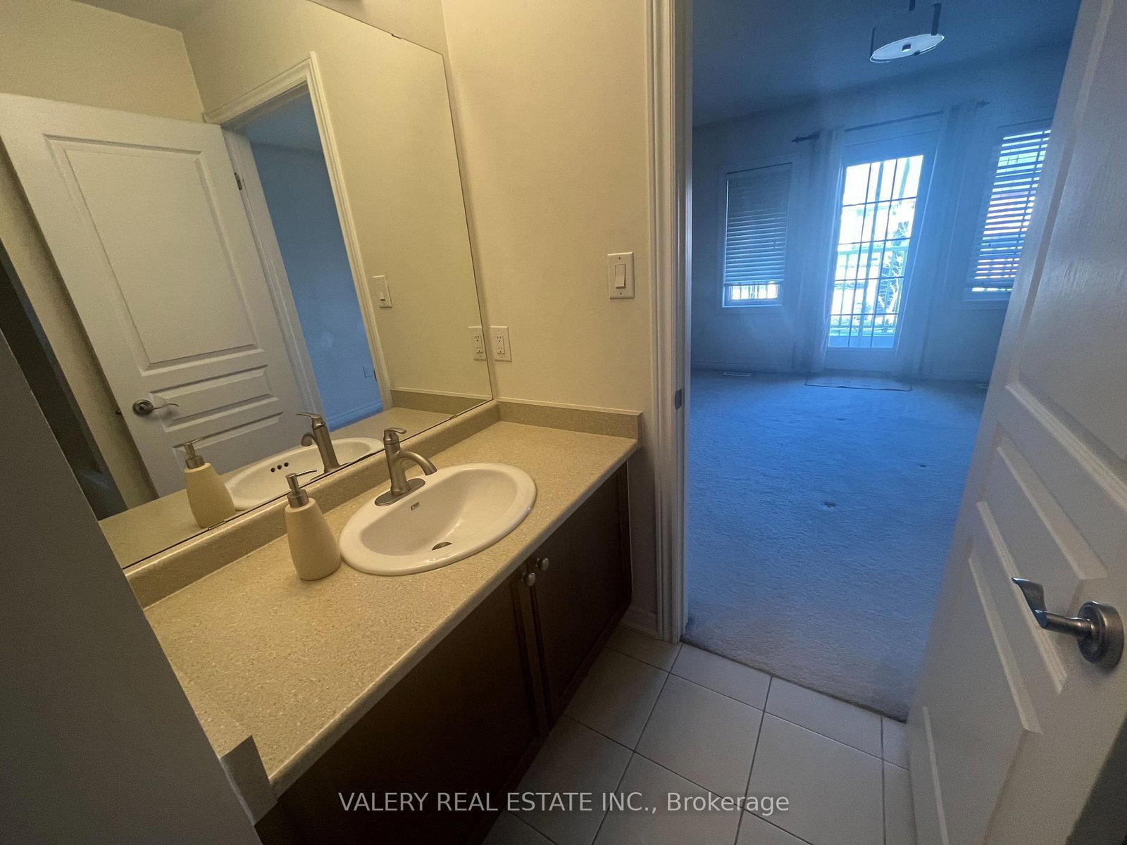 48 bellcrest Road, Unit 1 - Photo 32