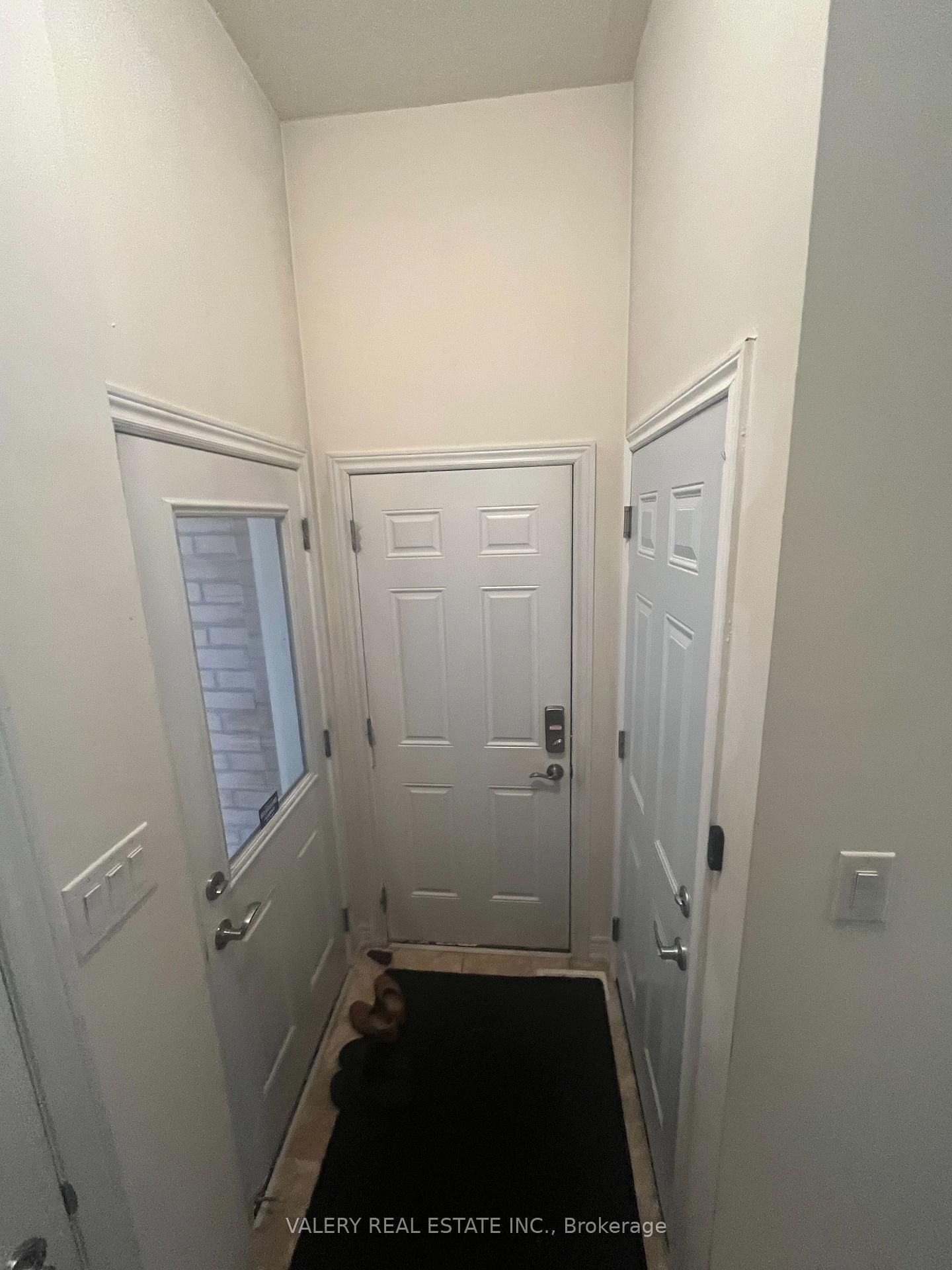 48 bellcrest Road, Unit 1 - Photo 9