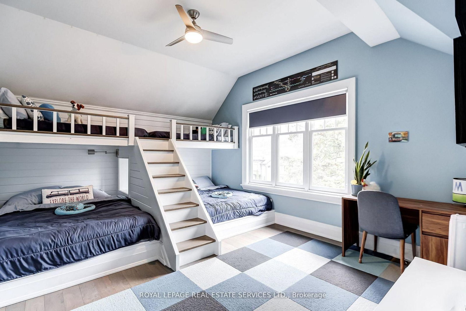 Detached House for sale at 34 Lambeth Road, Toronto, Ontario, M9A 2Y7 - Edenbridge-Humber Valley - MLS: W13019878