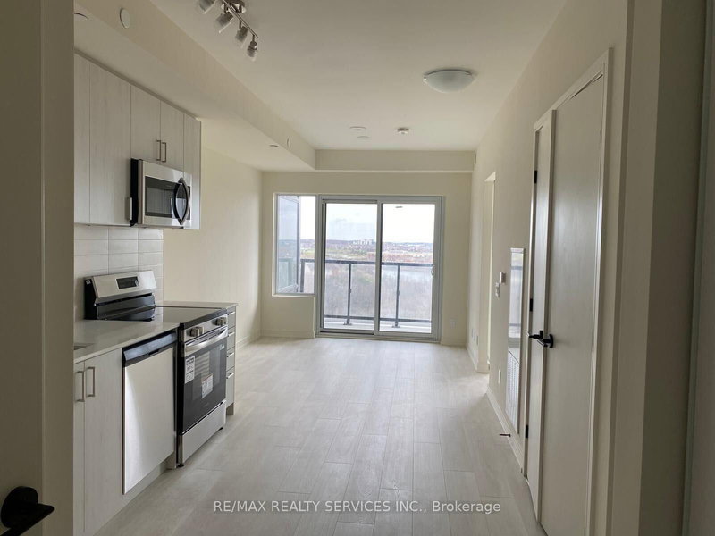 805B - 8020 Derry Cross W, Milton, L9T 8A7 | Image 3