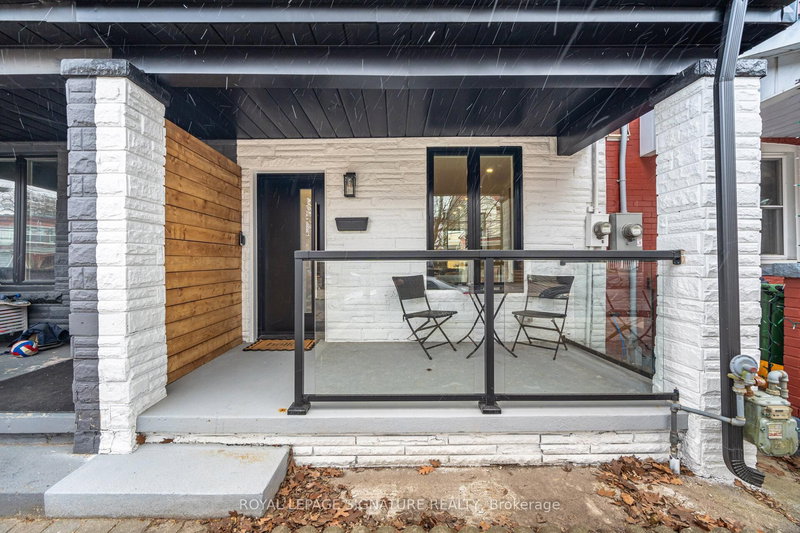 241 Maria St, Toronto, M6P 1W6 | Image 3