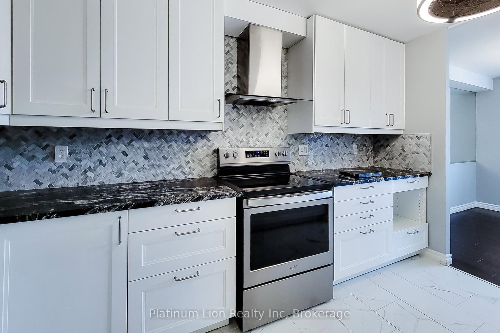 700 Dynes Road, Unit 712 - Photo 18