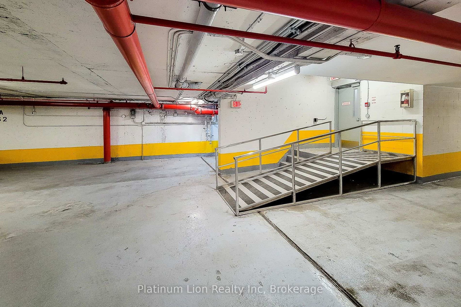 700 Dynes Road, Unit 712 - Photo 37