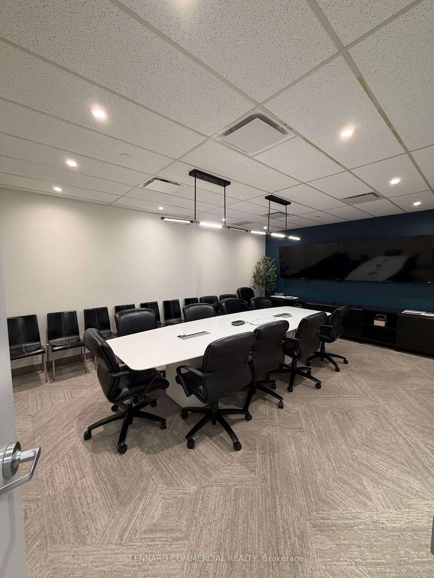 5353 Dundas Street W, Unit 308 - Photo 18