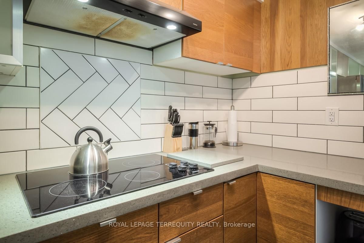 26A Scarlett Road, Unit BSMT - Photo 10