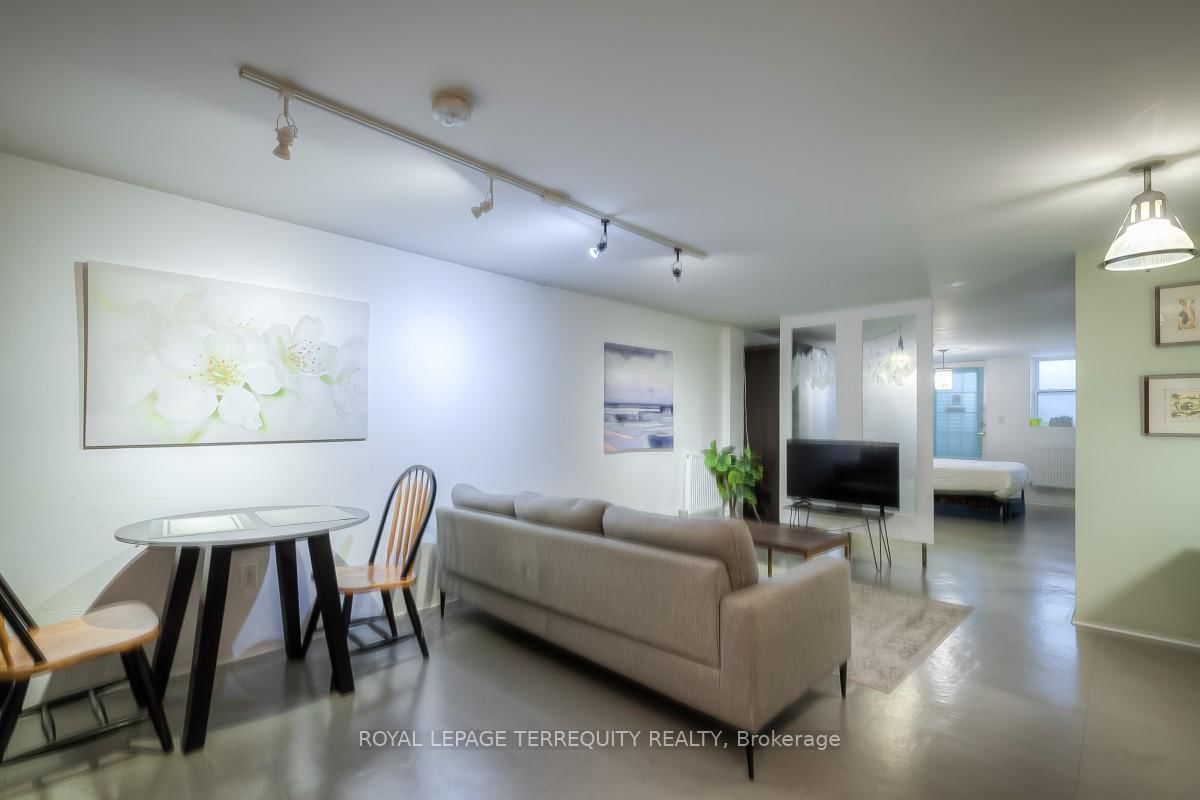 26A Scarlett Road, Unit BSMT - Photo 3