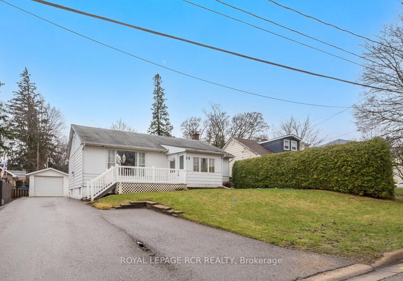 34 Elizabeth St, Orangeville, L9W 1C1 | Image 2