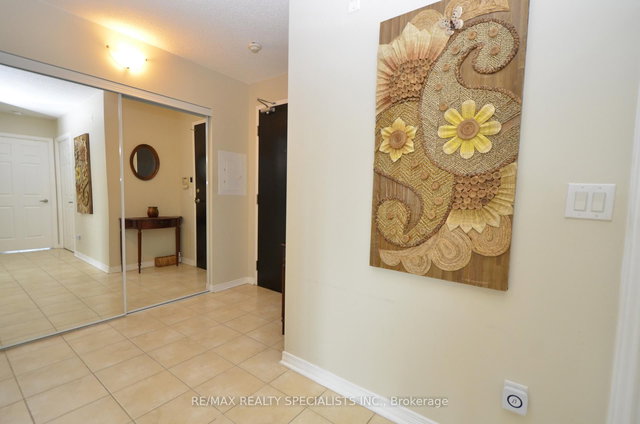 106 - 60 VIA ROSEDALE Way