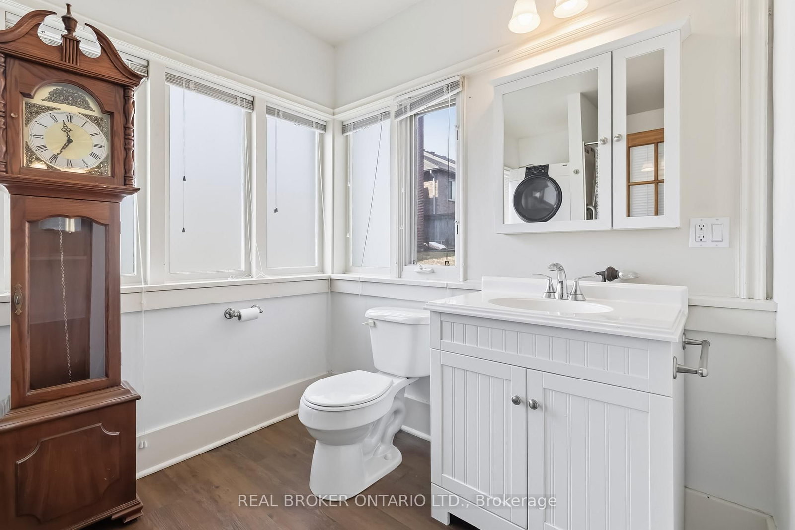 295 Plains Road W, Unit Main Level - Photo 8