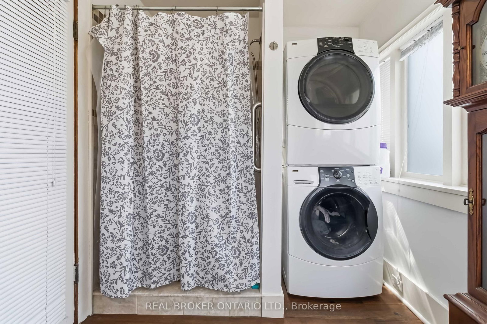 295 Plains Road W, Unit Main Level - Photo 9