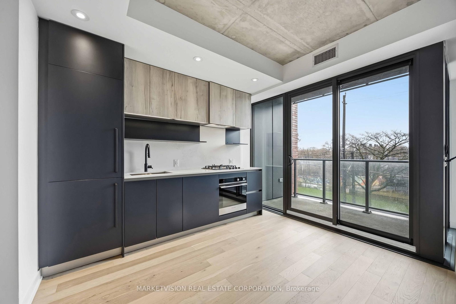 2625 Dundas Street W, Unit 308 - Photo 2