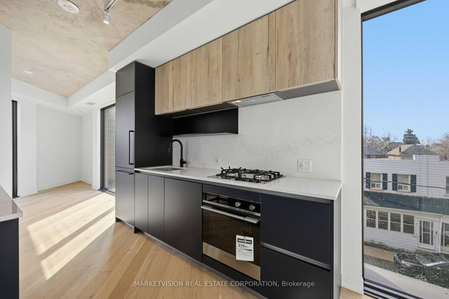 314 - 2625 Dundas Street W