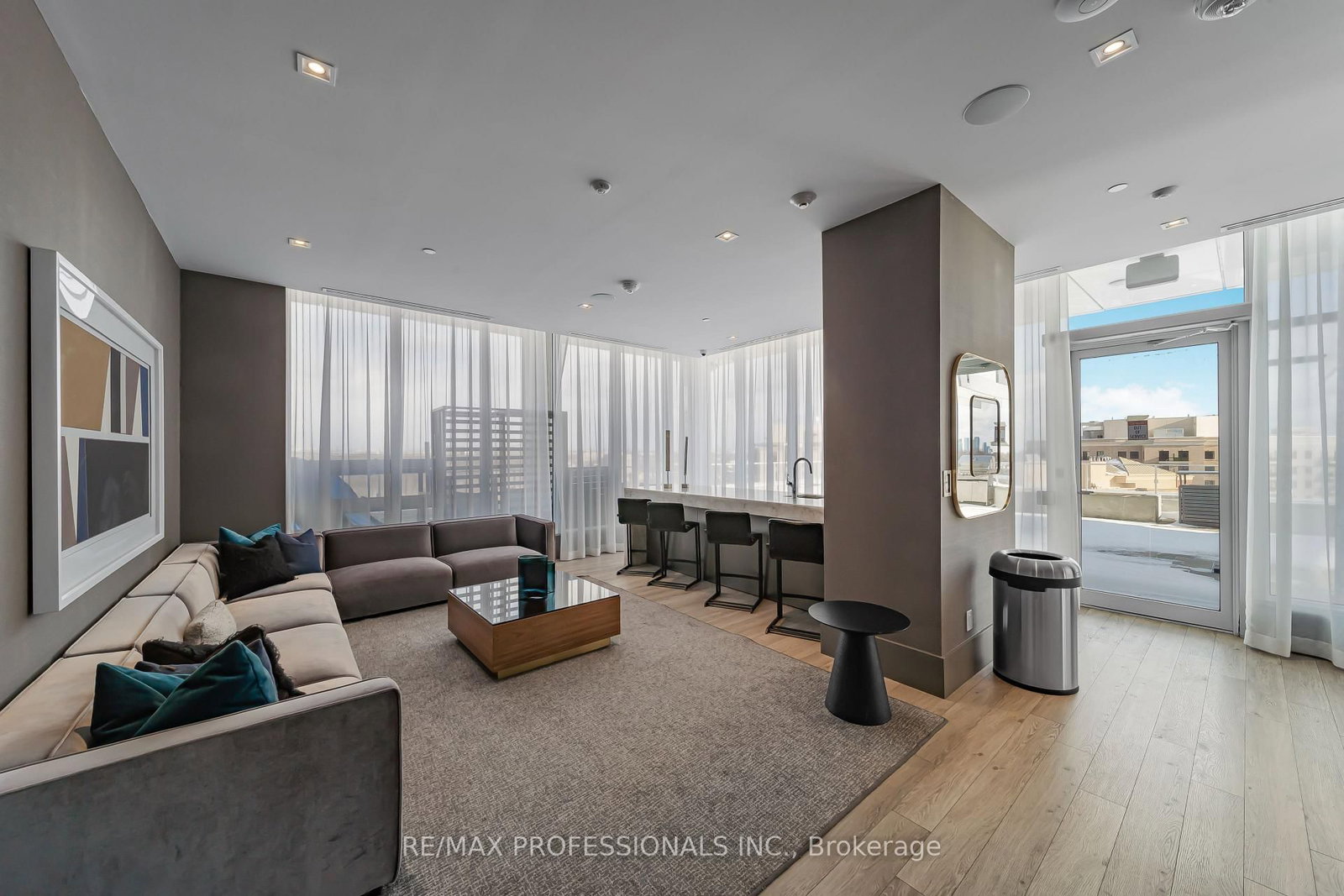 20 Brin Drive, Unit 2005 - Photo 18