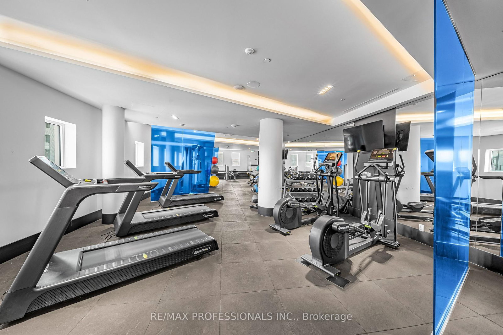 20 Brin Drive, Unit 2005 - Photo 20