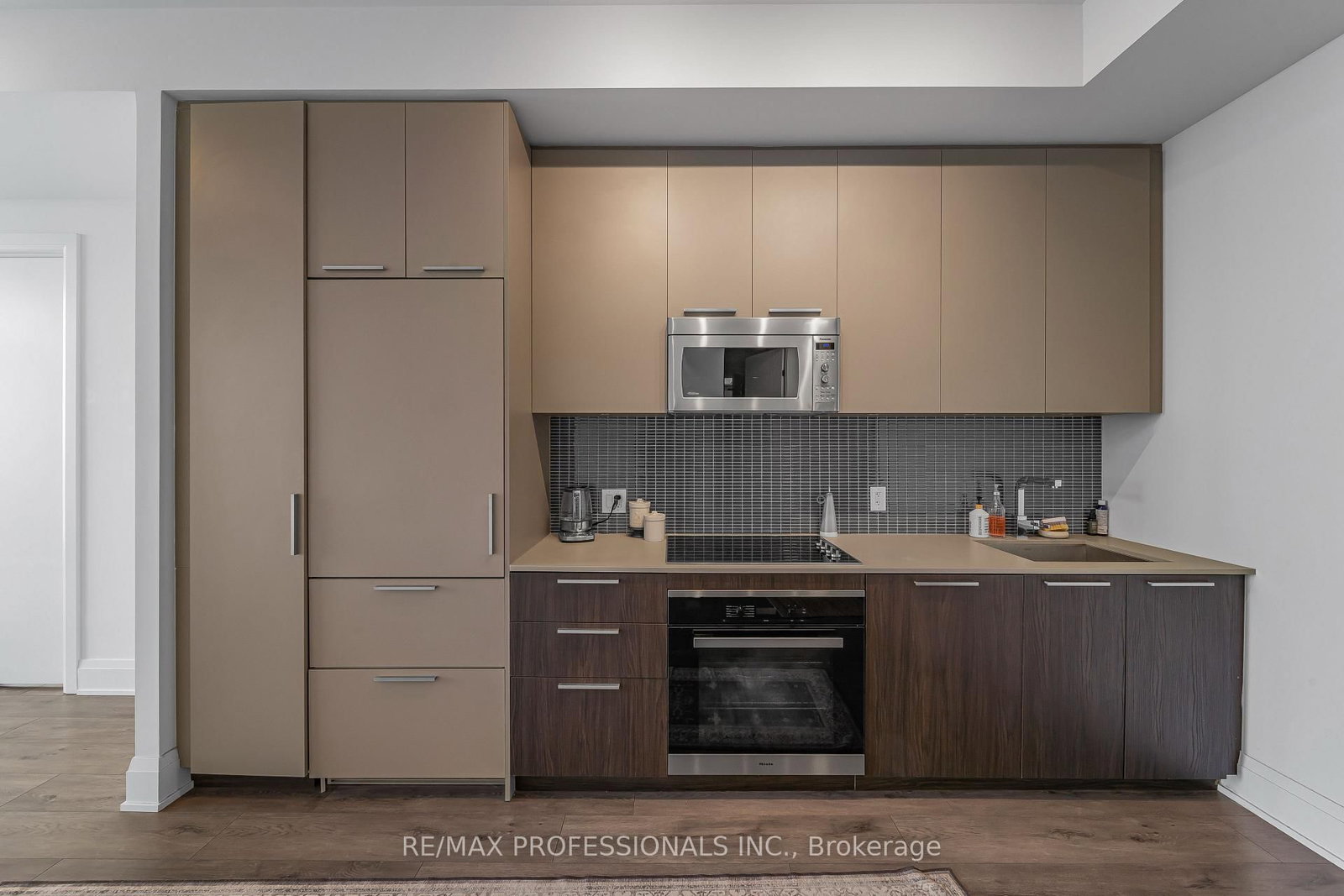 20 Brin Drive, Unit 2005 - Photo 8