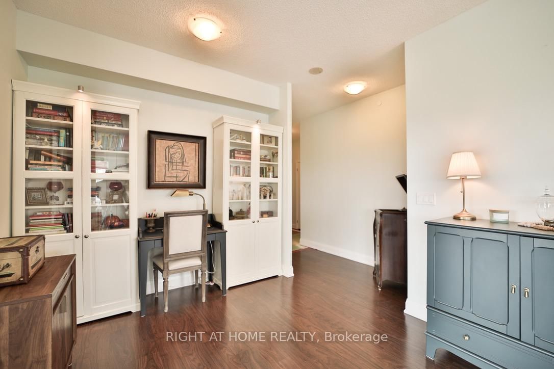 25 Fontenay Court, Unit 808 - Photo 7