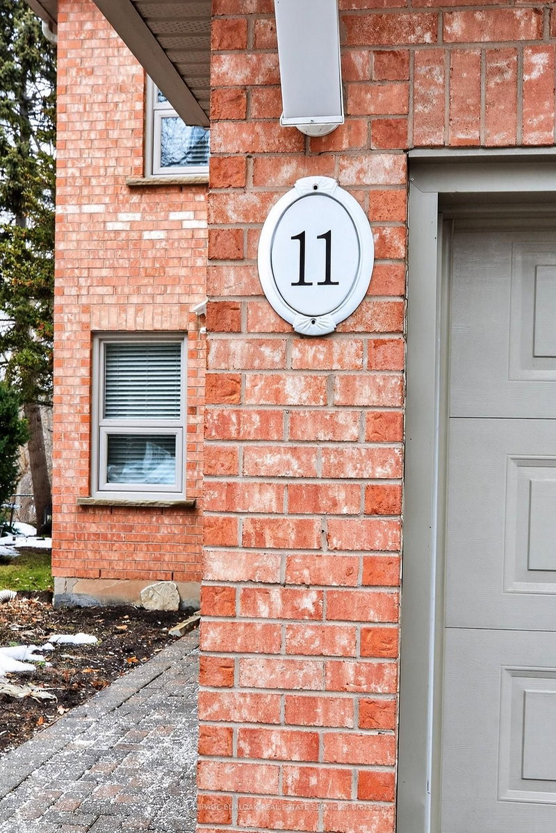 11 - 2065 Sixth Line, Oakville, L6H 5R8 | Image 3