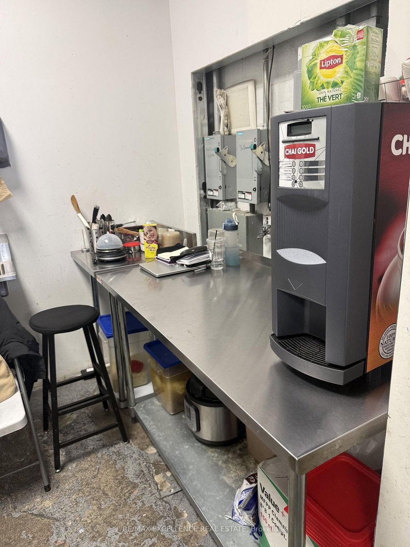 10 - 65 Braydon Blvd, Brampton, L6P 2S4 | Image 3