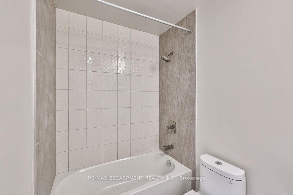 8010 DERRY Road, Unit 304 - Photo 23