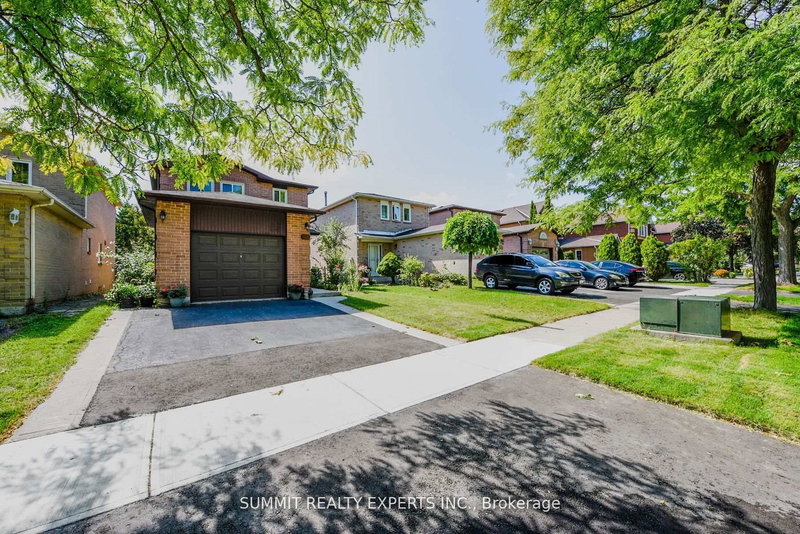 95 Muirland Cres, Brampton, Ontario