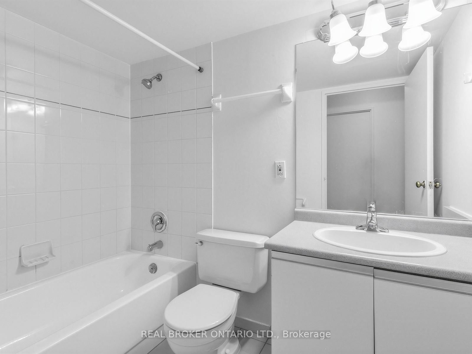 3 Rowntree Road, Unit 2106 - Photo 11