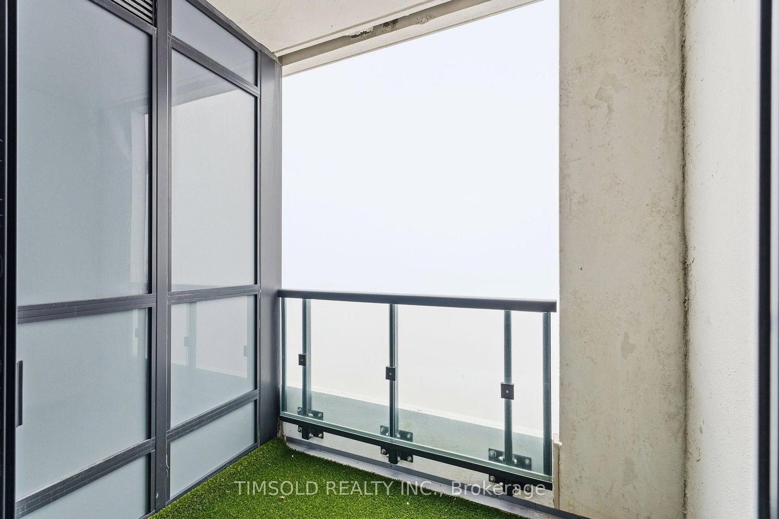 5 Mabelle Avenue, Unit 4136 - Photo 29