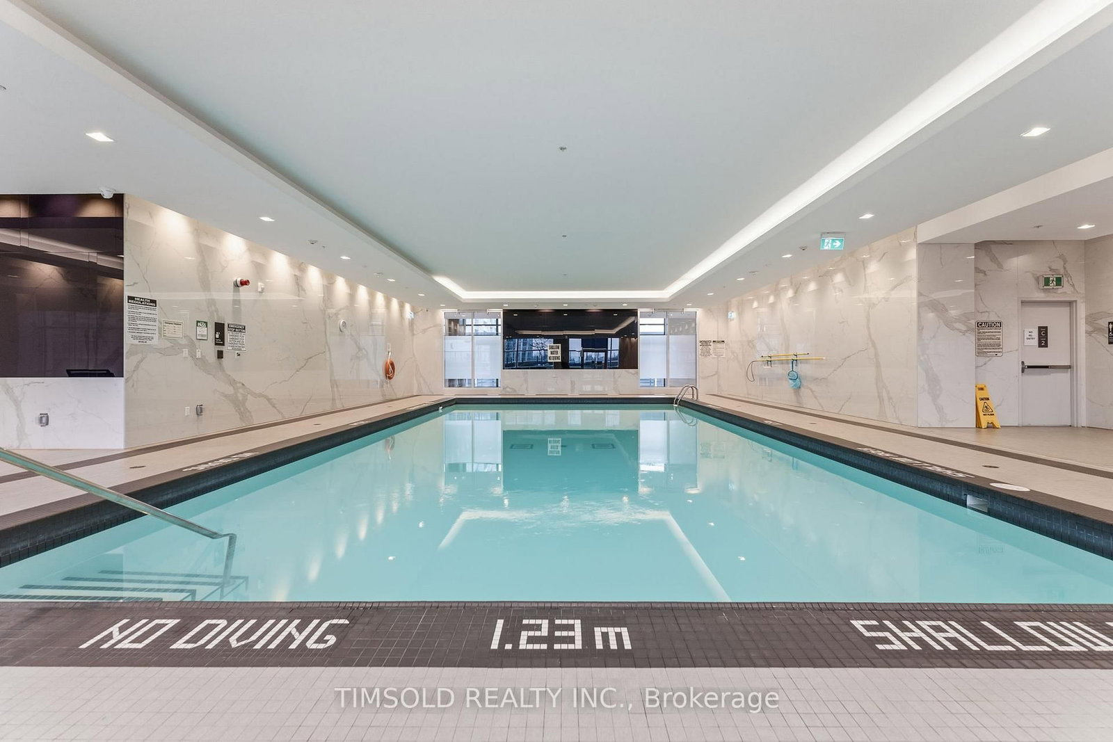 5 Mabelle Avenue, Unit 4136 - Photo 35